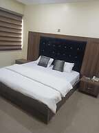 Angels Court Hotel and Suite