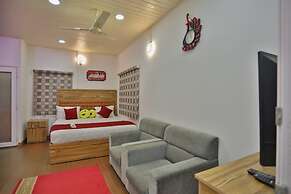 The Svarga Hill View Resort