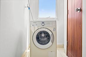 Alova by Kozystay - Senayan