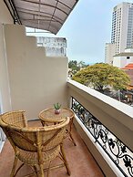 Charm Hostel at Pratumnak