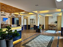 Charm Hostel at Pratumnak