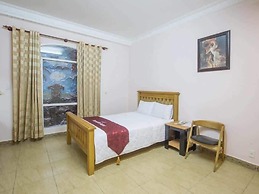 The Passion Lux Airport Hotel Apartment