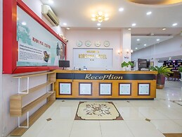 The Passion Lux Airport Hotel Apartment