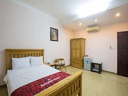 The Passion Lux Airport Hotel Apartment