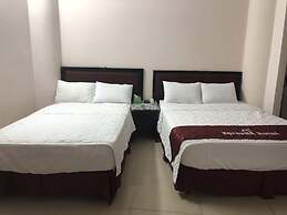 The Passion Lux Airport Hotel Apartment