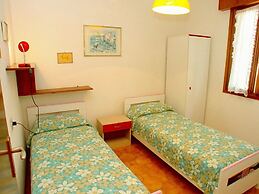 Three Room Flat With Wi-fi and Private Parking Space 100mt From Lignan