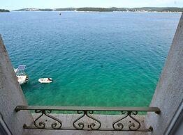 Serene Sea View Rovinj Apartment