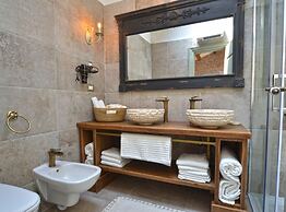 Serene Sea View Rovinj Apartment