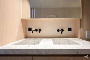 Stylish Apartment in Knokke - Balcony City View Pet-friendly