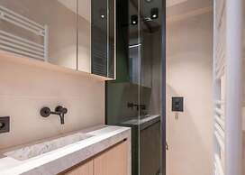 Stylish Apartment in Knokke - Balcony City View Pet-friendly