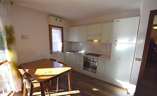 Nice Flat for for 4 Guests in a Residence With Common Pool in Lignanor