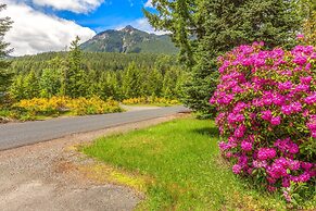 Cottonwood Chalet in Packwood