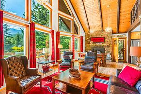 Cottonwood Chalet in Packwood