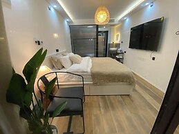 Beijing Hills & Hutong City Retreat