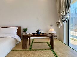 Beijing Hills & Hutong City Retreat