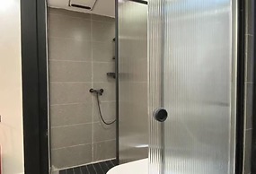 Beijing Hills & Hutong City Retreat