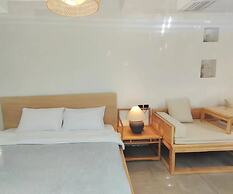 Beijing Hills & Hutong City Retreat