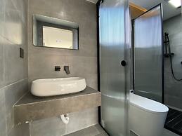 Beijing Hills & Hutong City Retreat