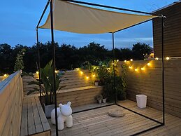 Beijing Hills & Hutong City Retreat