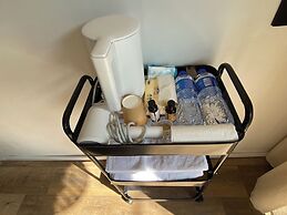 Beijing Hills & Hutong City Retreat