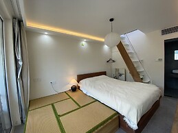 Beijing Hills & Hutong City Retreat