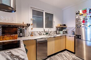Stylish Jungle Retreat Kolonaki Center