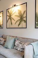 Stylish Jungle Retreat Kolonaki Center