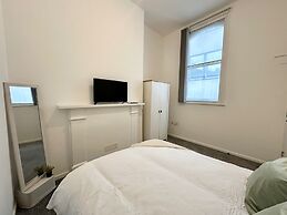 City Haven - Modern 2 Bedroom in Sheffield