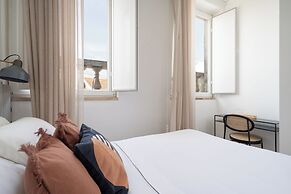 Lapa Diplomatic Suite&Flat by FeelLisboa