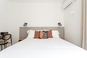 Lapa Diplomatic Suite&Flat by FeelLisboa