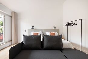 Lapa Diplomatic Suite&Flat by FeelLisboa