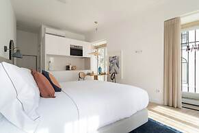 Lapa Diplomatic Suite&Flat by FeelLisboa