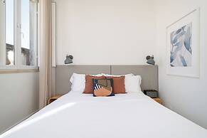 Lapa Diplomatic Suite&Flat by FeelLisboa