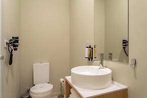 Lapa Diplomatic Suite&Flat by FeelLisboa