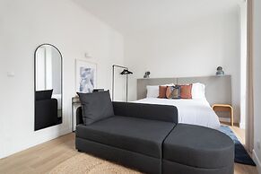 Lapa Diplomatic Suite&Flat by FeelLisboa