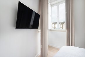 Lapa Diplomatic Suite&Flat by FeelLisboa