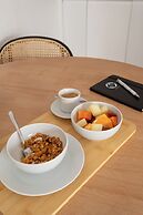 Lapa Diplomatic Suite&Flat by FeelLisboa