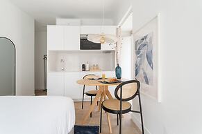 Lapa Diplomatic Suite&Flat by FeelLisboa