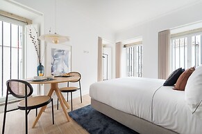 Lapa Diplomatic Suite&Flat by FeelLisboa