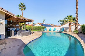 Near Parks & Golf: Mtn-view Home in Palm Desert!