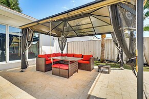 Outdoor Oasis w/ Private Pool: Dania Beach Retreat