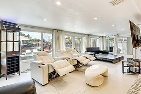 Outdoor Oasis w/ Private Pool: Dania Beach Retreat