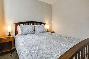 8 Mi to Hiking: Home w/ Patio in Dtwn Pioche