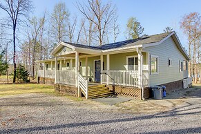Private Dock, Fire Pit: Lake Murray Family Escape!