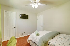 6 Mi to Stone Mtn Park: The Forrest Home w/ Deck