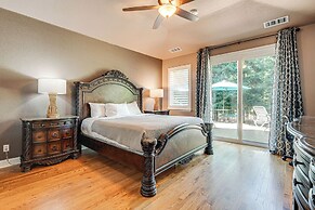 Luxe Vineyard Villa w/ Views & Fire Pit in Loomis!