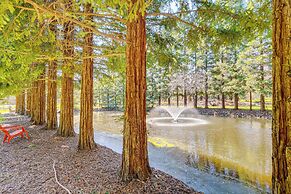 Luxe Vineyard Villa w/ Views & Fire Pit in Loomis!