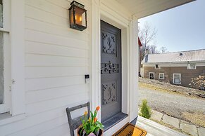 Hike, Ski & More: Restored 1845 Catskills Home