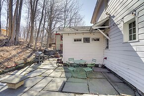 Hike, Ski & More: Restored 1845 Catskills Home