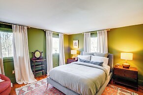 Hike, Ski & More: Restored 1845 Catskills Home